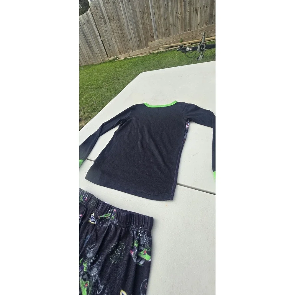 Monster Jam Boys 2-Piece Long Sleeve Tee Pajama Set (Size 10)